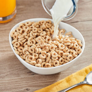Cheerios Cereal 29 oz. Bag - 4/Case