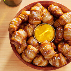 Ditsch Soft Pretzel Bites with Salt Packet 0.5 oz. - 500/Case